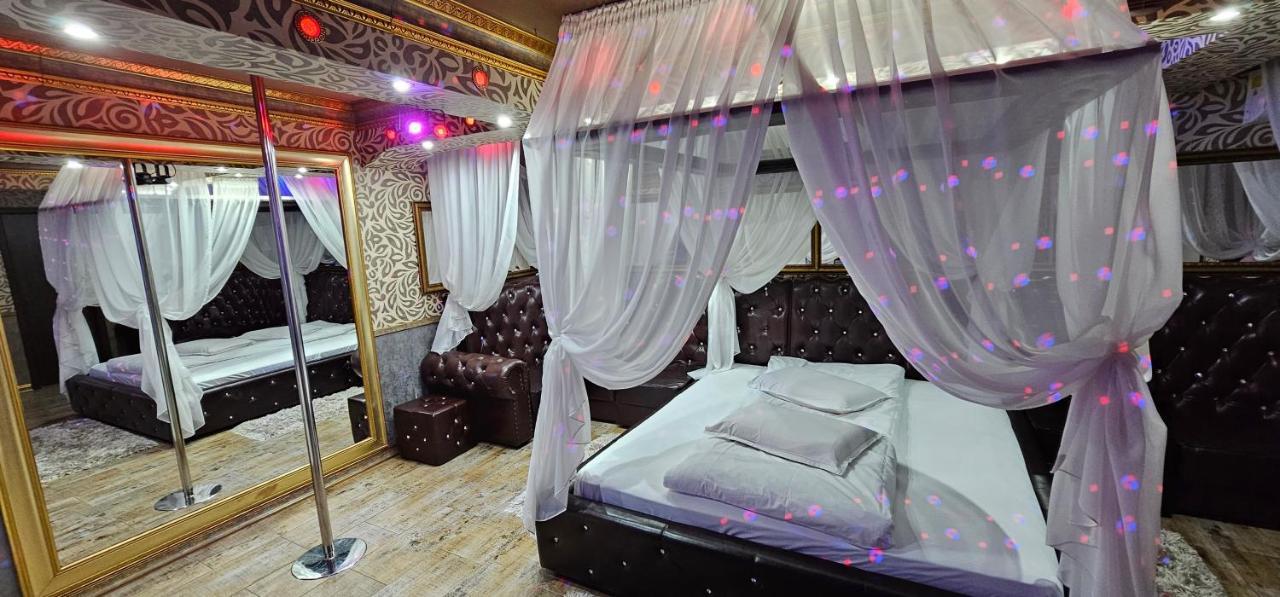 Hotel Boutique Mikaela (Adults Only) براشوف المظهر الخارجي الصورة