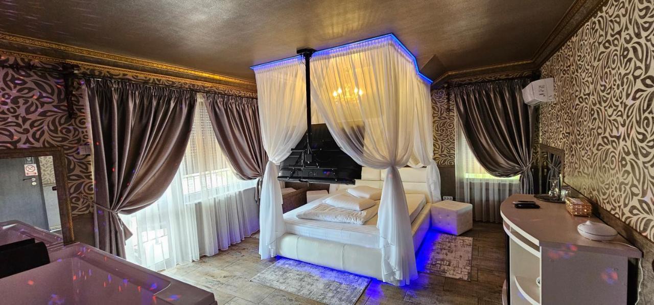 Hotel Boutique Mikaela (Adults Only) براشوف المظهر الخارجي الصورة