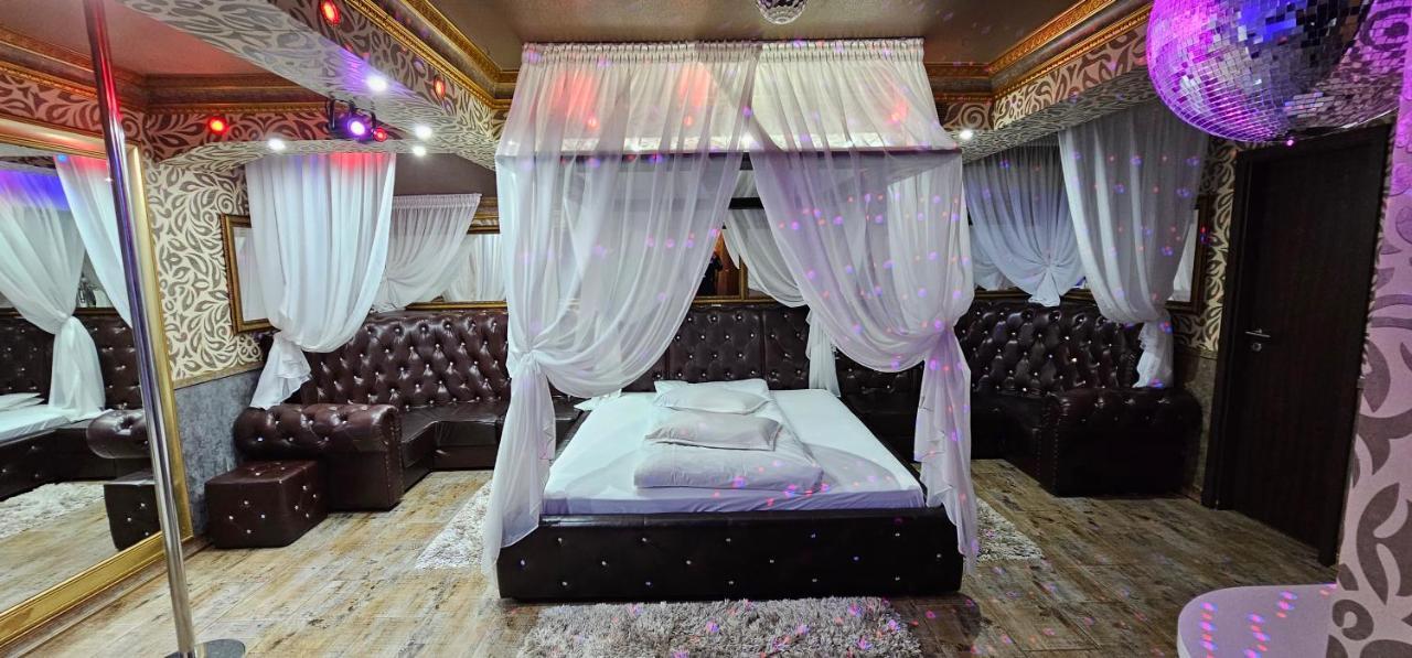 Hotel Boutique Mikaela (Adults Only) براشوف المظهر الخارجي الصورة
